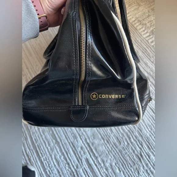 Converse Black Bag with Red Star and Cream Logo - Picture 6 of 6